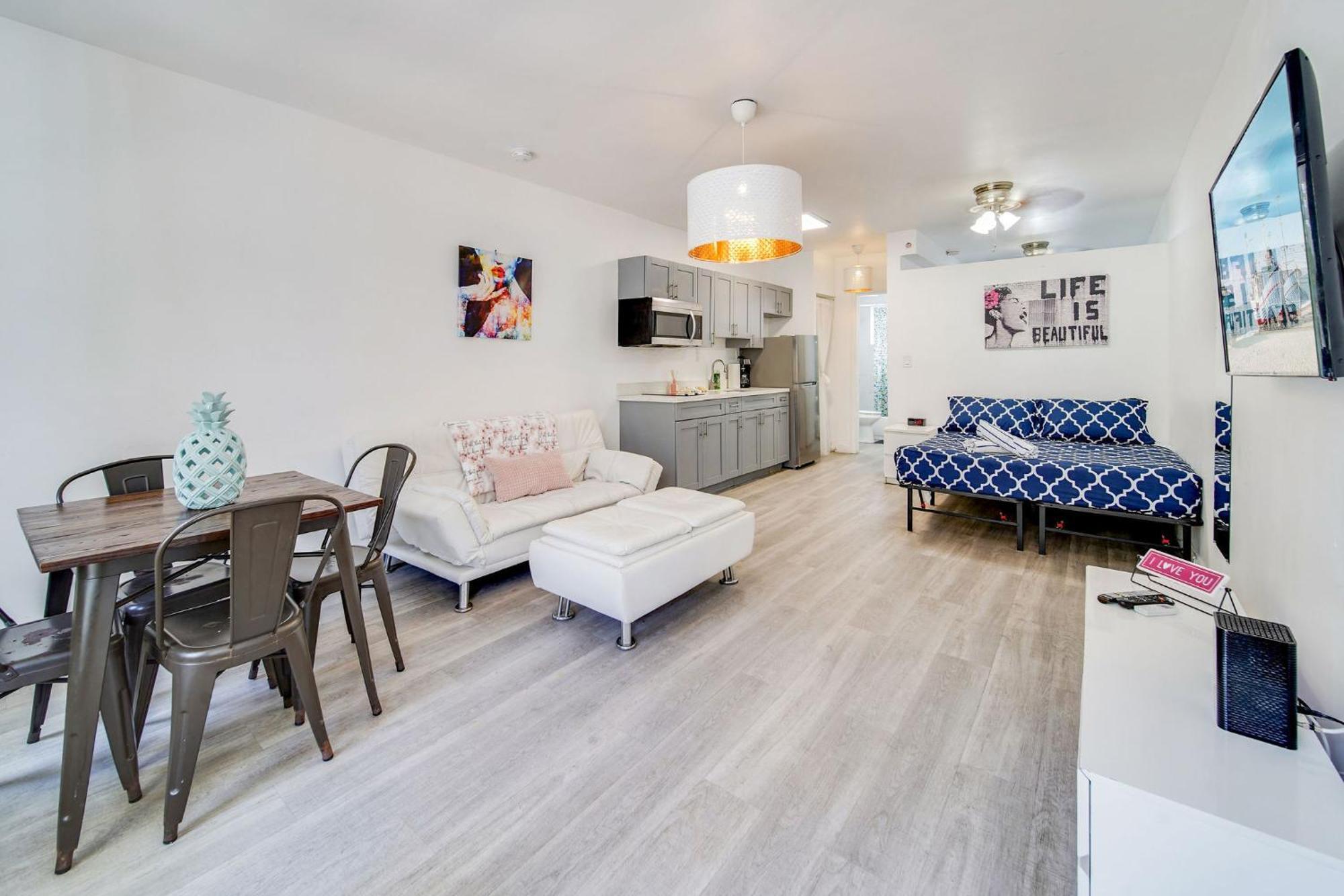 Beachy 1 B/R, W/2 Queen Beds, On Ocean Drive Beach Маямі-Біч Екстер'єр фото